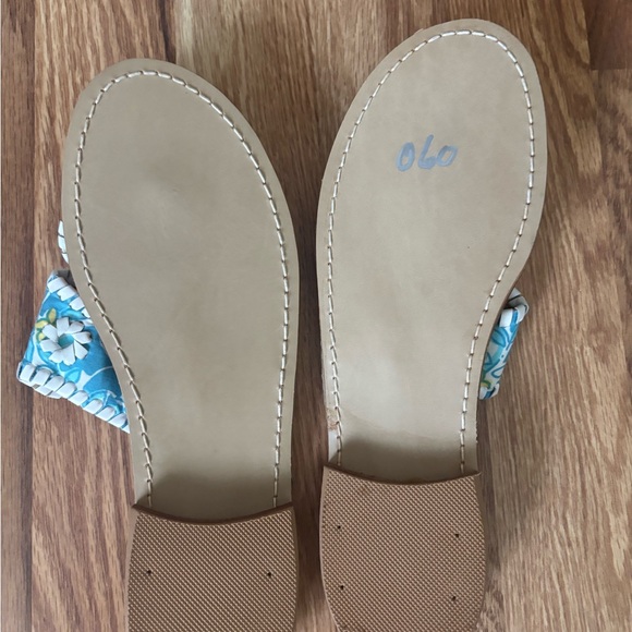 Jack Rogers Lilly Pulitzer Pattern Women's Sandals - Picture 2 of 2